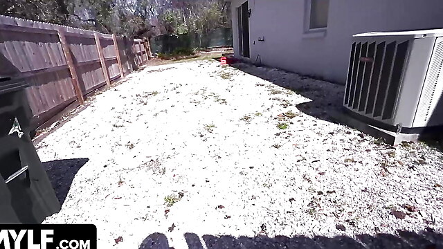 Mylf pov milf, pornstar skirt, redhead secret, landlady blowjob, syren demer pov