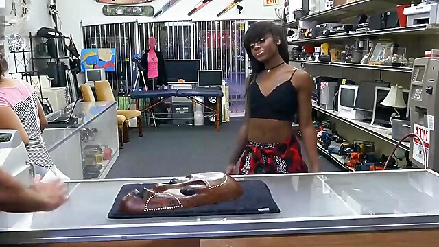 Audition black girl, ghetto tattoo, ghetto ass, hd casting interracial, pawn shop black girl