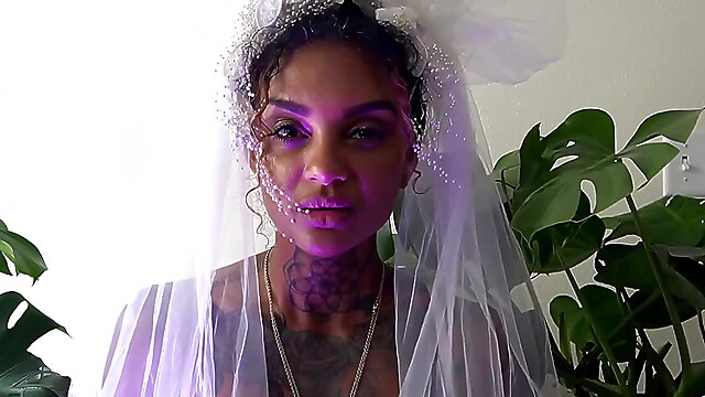 Blowjob joi, suck that dildo joi, blowjob on wedding night, joi with dildo sucking, dildo jizz