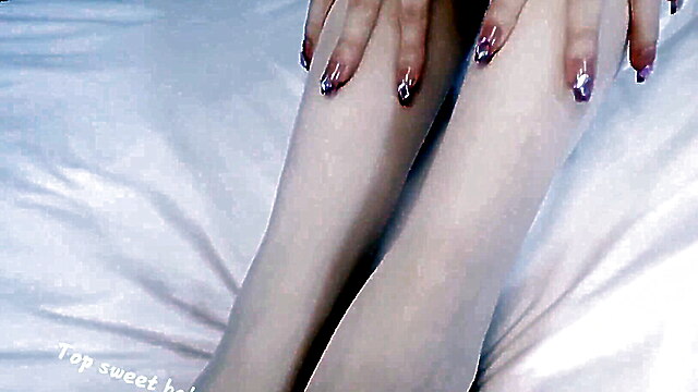 Asian stockings heels blowjob, asian pantyhose creampie, modeling creampie, pantyhose leg job, pantyhose legs job