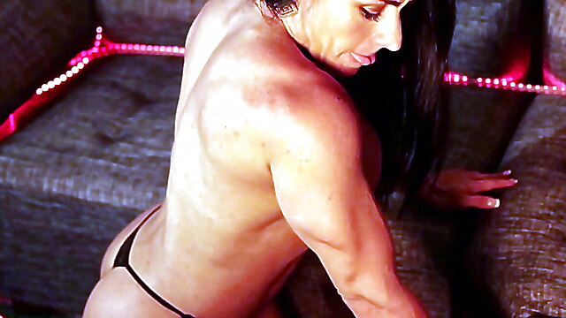 Muscle girl pussy, huge clit muscle, pussy female, pussy clit, pussy unknown