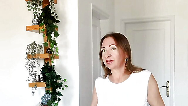 Dance shirt, swinging granny sex, no bra shirt, huge tits pussy dance, strip dance black